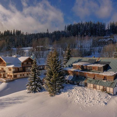 Hotel Zatisi Špindlerŭv Mlýn Екстериор снимка