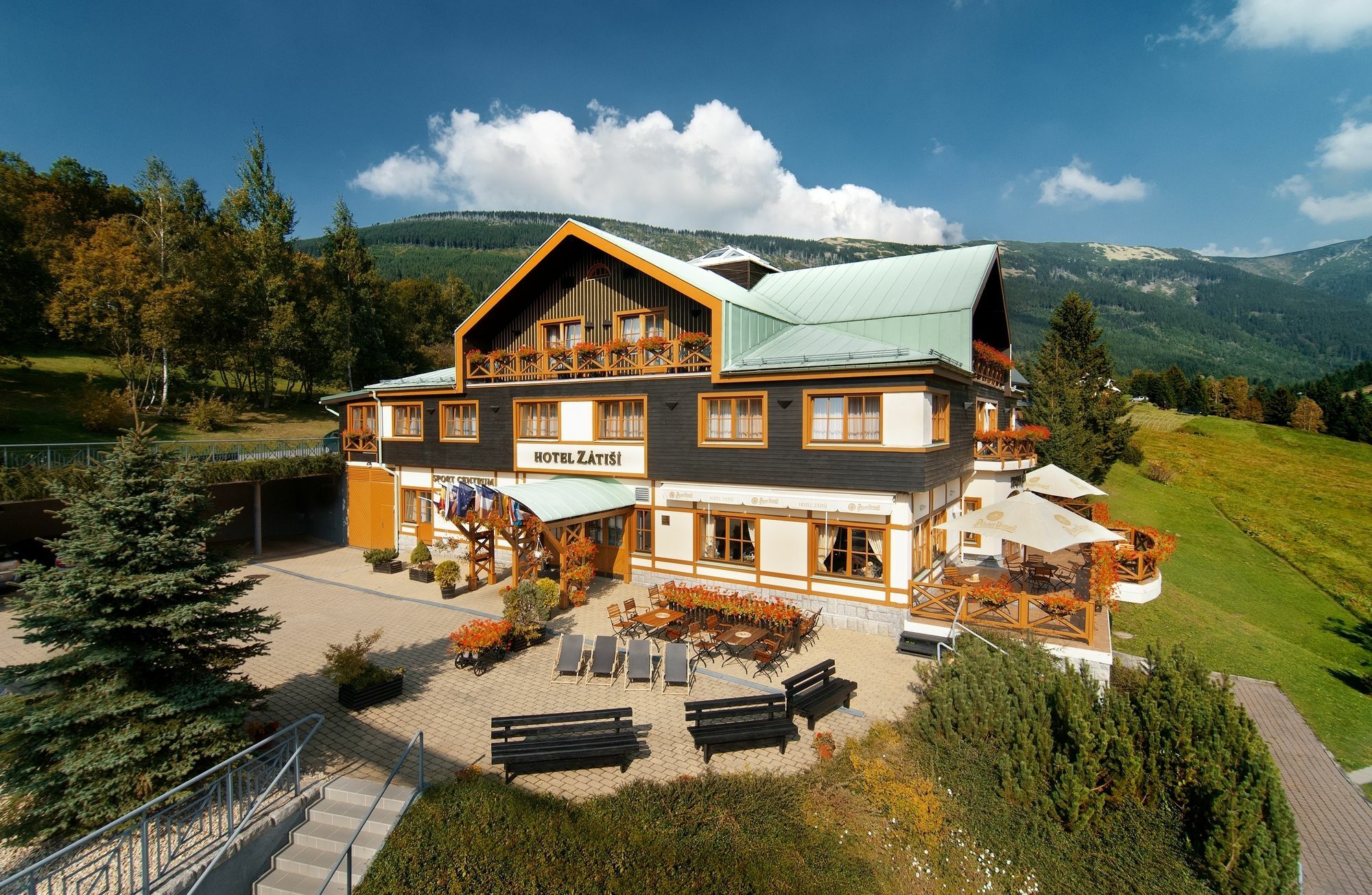 Hotel Zatisi Špindlerŭv Mlýn Екстериор снимка